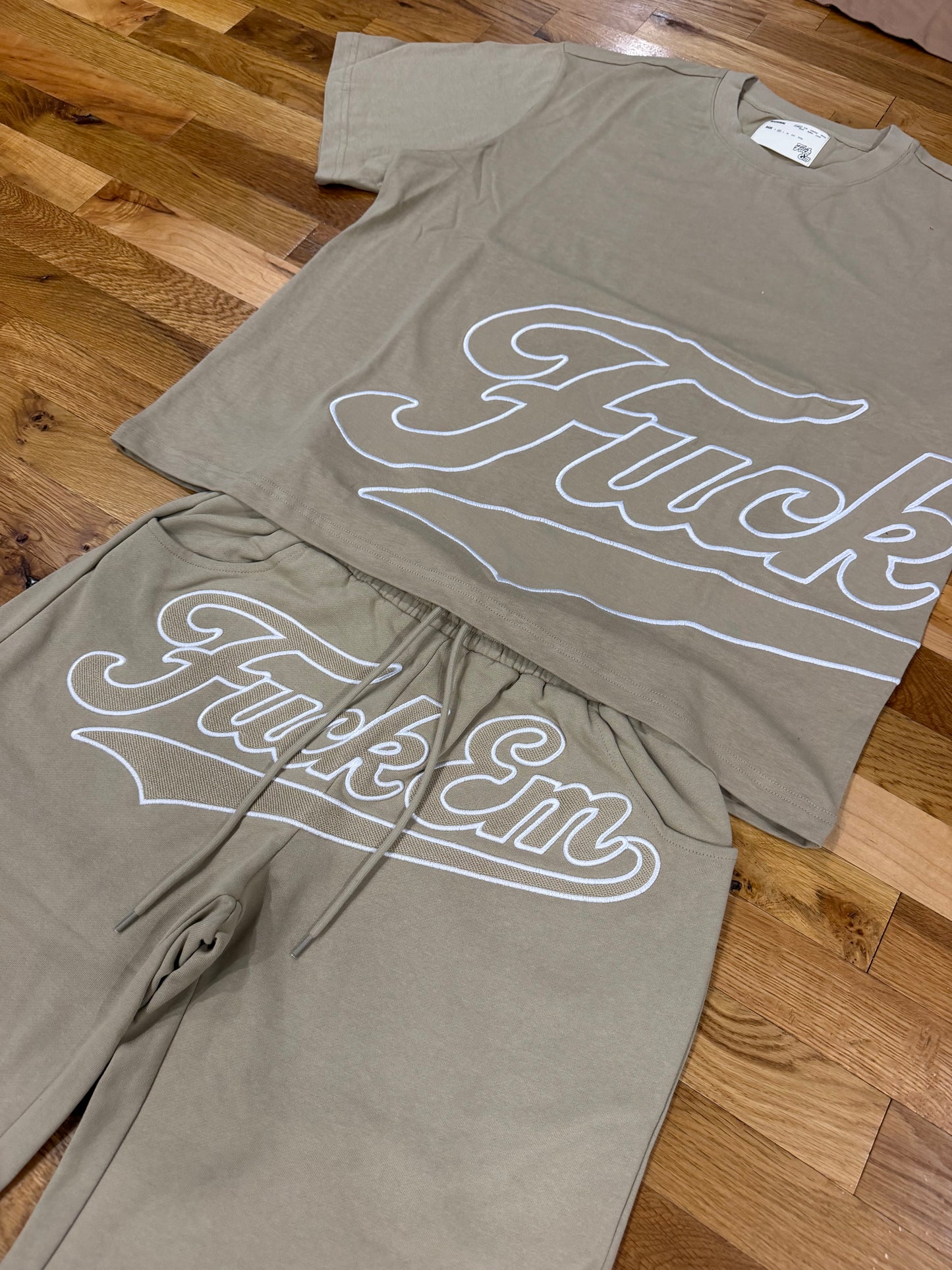 Desert Pack Tee Set